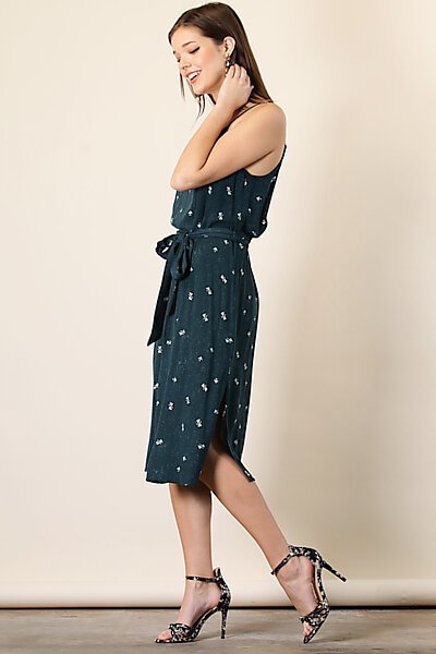 Wholesale Dresses | Final Touch Apparel