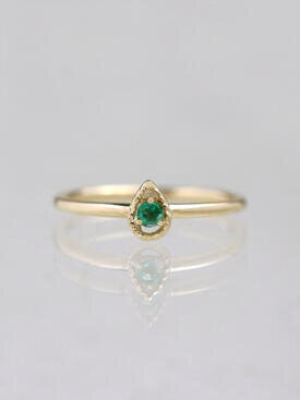 Tear Drop Emerald Stackable Ring