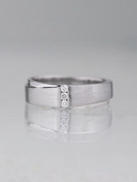 Diamond Bar Women's Wedding Band